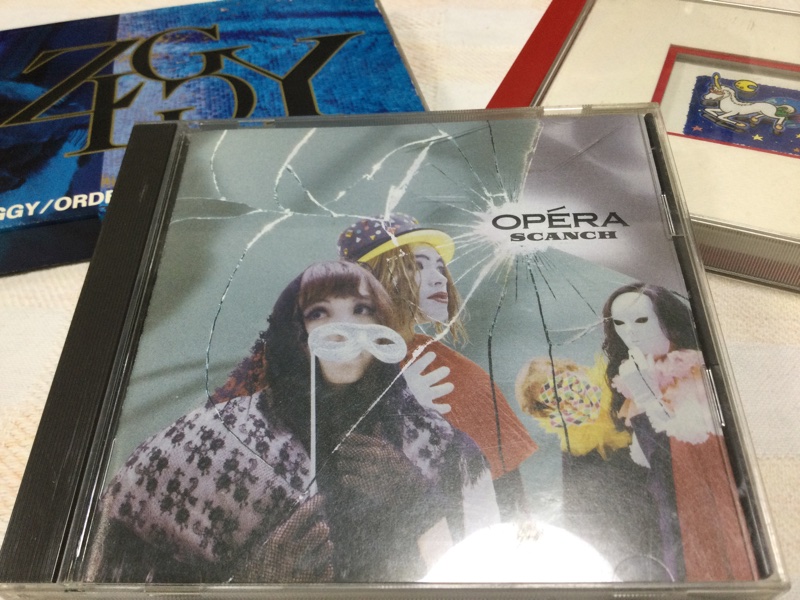 持って帰ってきたCD