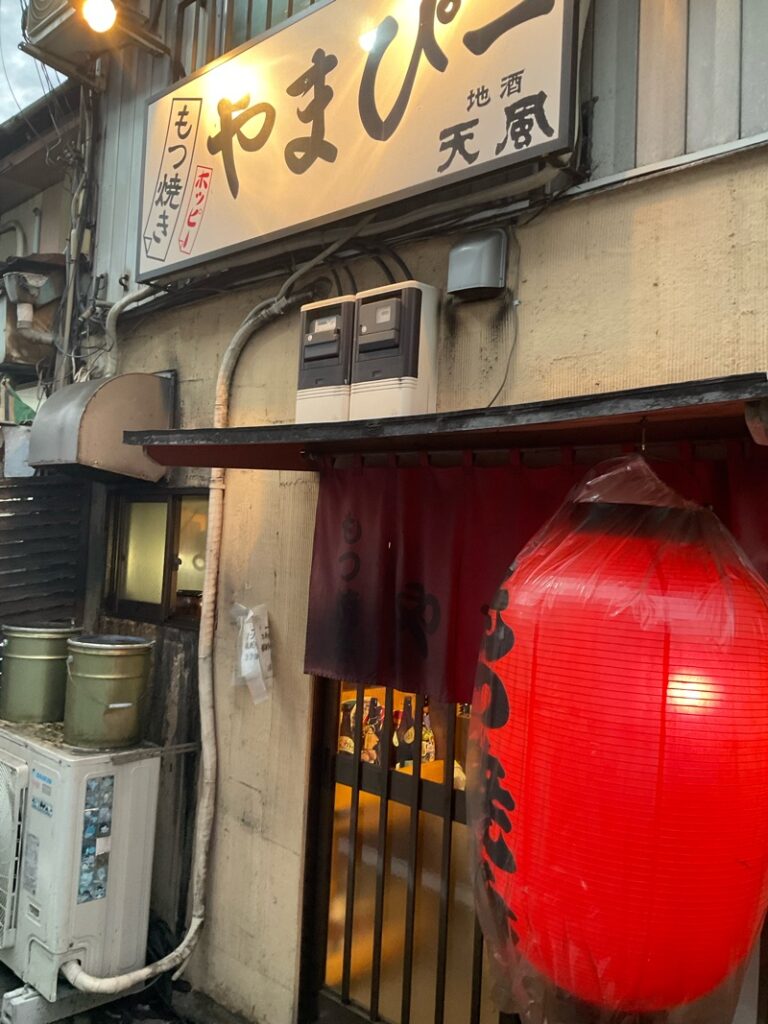 店の近くの串焼き屋